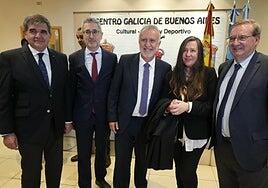 Torres se reúne en Argentina y Chile con descendientes de exiliados canarios