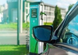 La burocracia impide el uso del 22% de la red de recarga eléctrica en España