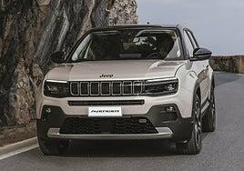 Nuevo Jeep Avenger e-Hybrid: eléctrico en ciudad, imparable fuera de ella