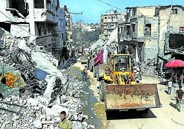 Hamás entrega los cuerpos de cuatro nuevos rehenes tras restringir Israel la ayuda a Gaza