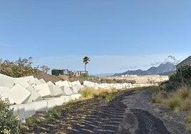 El PSOE de La Aldea pregunta por una constante fuga de agua en El Pinillo