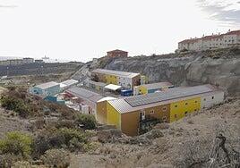 El Ayuntamiento de Las Palmas de Gran Canaria prorroga cinco años la cesión del colegio León para acoger migrantes