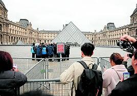 Las joyas robadas en el Louvre tienen un valor de 88 millones de euros