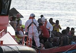 Un cayuco robado y un inmigrante que asegura que a él lo llevaron a la fuerza