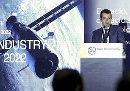 La operación de Indra y Escribano se «cerrará antes de final de año» y será una fusión entre iguales