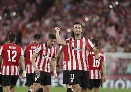 El Athletic se sobrepone a la falta de puntería y estrena su casillero