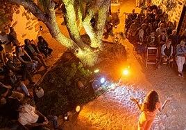 Cuentos para adultos a la luz de un candil en Antigua