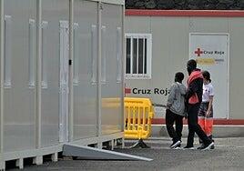 El Supremo da la razón a Canarias y da al Estado 15 días para asumir a los menores asilados