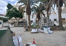 Pabellón de Argana, cruz franquista y residencia de Altavista enredan el pacto