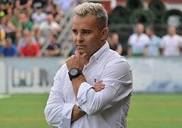 El manchego Juan Arsenal toma las riendas de la SD Tenisca