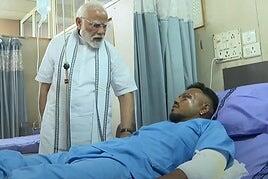 El milagro del único superviviente del accidente de Air India que se convirtió en tragedia: «Mi familia está rota»