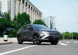 Omoda electrifica su gama en España con su nuevo SUV híbrido Omoda 5