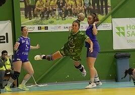 El Rocasa recibe al Elda Prestigio con la tercera plaza de la Liga Guerreras en juego