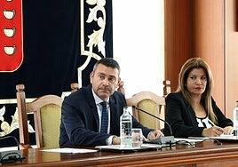 Nuevas farolas fotovoltaicas para Puerto Calero