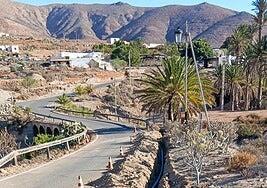 El CAAF renueva 2.000 metros de tubería en Betancuria