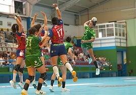 El Rocasa recibe al invicto Mecalia Atlético Guardés en un partido de alto voltaje