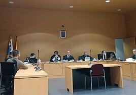 Acepta dos años de cárcel tras sustraer 450.000 euros del bar La Madrileña y de la vivienda de los dueños tras hacer una copia de las llaves