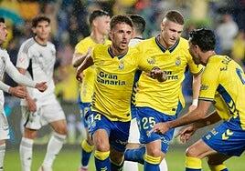 Tranquilos, aquí está el líder