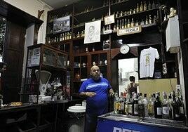 El popular bar El Perola de Agaete cierra sus puertas tras 33 años de vida