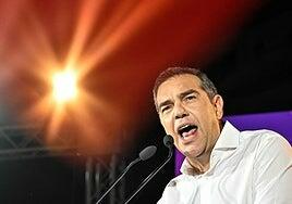 Syriza pasa en diez años de gobernar Grecia a la irrelevancia