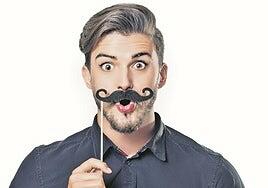 Los jóvenes tiran de mostacho