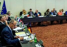 Bruselas ve progresos en el plan de paz para Ucrania, pero reconoce que «queda mucho trabajo»