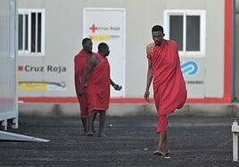 Salvamento rescata a 262 personas migrantes, entre ellas 11 menores, en aguas canarias