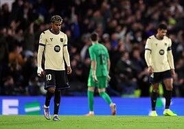 El Barça naufraga en Stamford Bridge