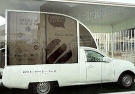 Francisco cumple uno de sus últimos deseos: el papamóvil se convierte en clínica infantil para Gaza