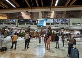 Maduro exige a las aerolíneas que retomen los vuelos o les retirará los derechos de tráfico