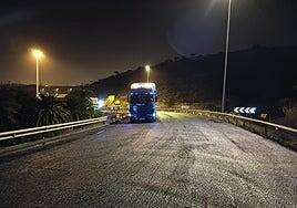 El asfaltado de los tramos más viejos de la GC-3 se ejecuta en horario nocturno