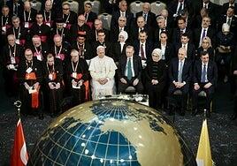 El Papa pide en Turquía líderes «que favorezcan el diálogo» ante la multiplicación de conflictos