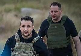 El jefe de gabinete de Zelenski destituido por corrupción anuncia su marcha al frente para luchar contra Rusia