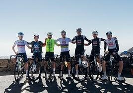 Pogačar acapara la atención en Arucas pero no llega al Pico de las Nieves