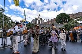 Santa Lucía celebra sus fiestas del 6 al 21 de diciembre con los actos fuera del templo