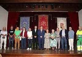 Yaiza reconoce a 13 trabajadores locales