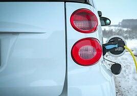 El frío reduce la autonomía de los coches eléctricos, pero hay soluciones