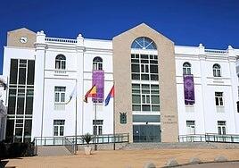 El Cabildo paraliza el contrato marco de espectáculos, por un recurso