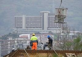 Bruselas restringirá el alquiler turístico y apuesta por construir 650.000 casas más al año frente a la crisis de vivienda