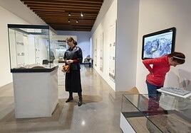 La arqueología insular luce en una muestra