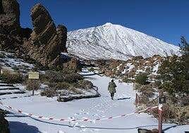 Más de 5.500 personas acceden al Teide en guagua este fin de semana en la Operación Nevada