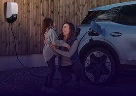 El nuevo «cuñadismo» del coche eléctrico: ¿es de mala educación pedir un enchufe?