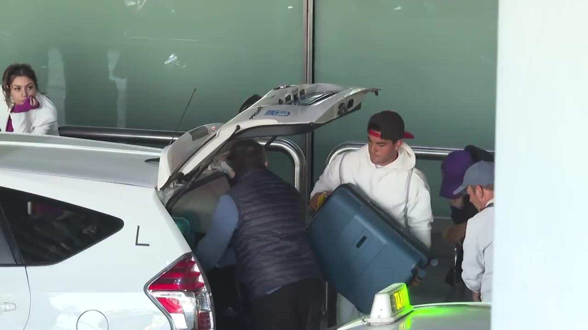 Óscar Casas, enamorado, confirma su relación con Ana Mena: "Es increíble"