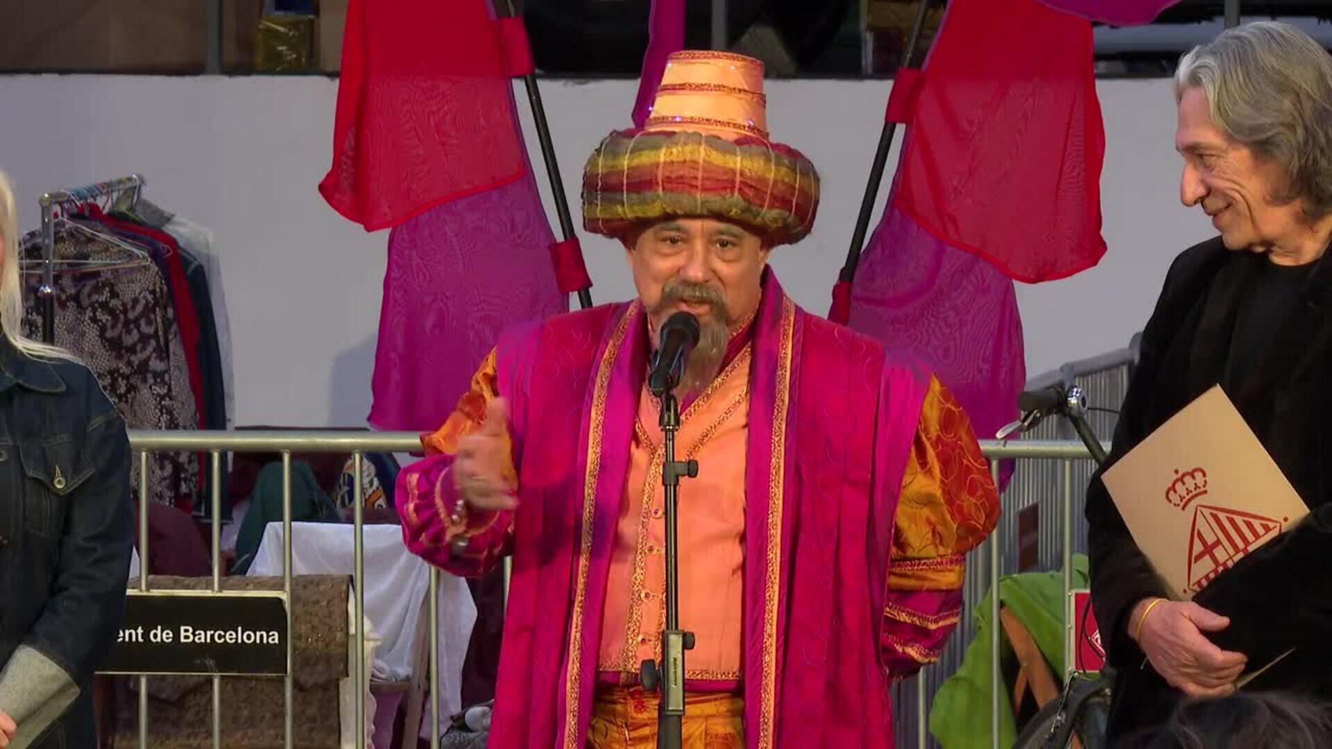 La Cabalgata de Reyes de Barcelona renueva carrozas, música e iluminación para 2025