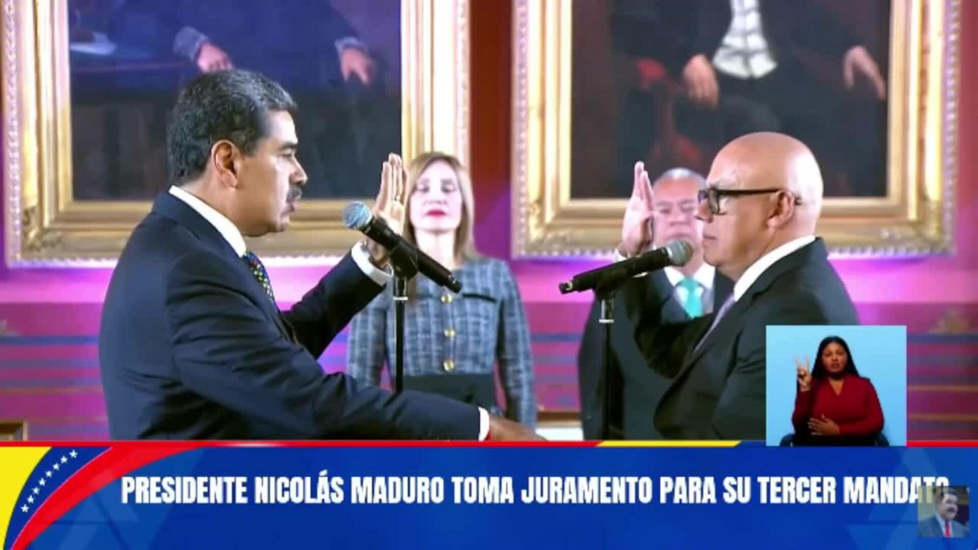 Nicolás Maduro promete el inicio de un "periodo de paz" en su toma de posesión como presidente