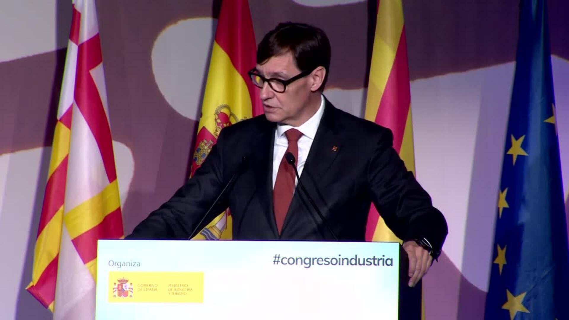 Illa pide que Europa esté más pendiente de lo que hace que de EE.UU. y China