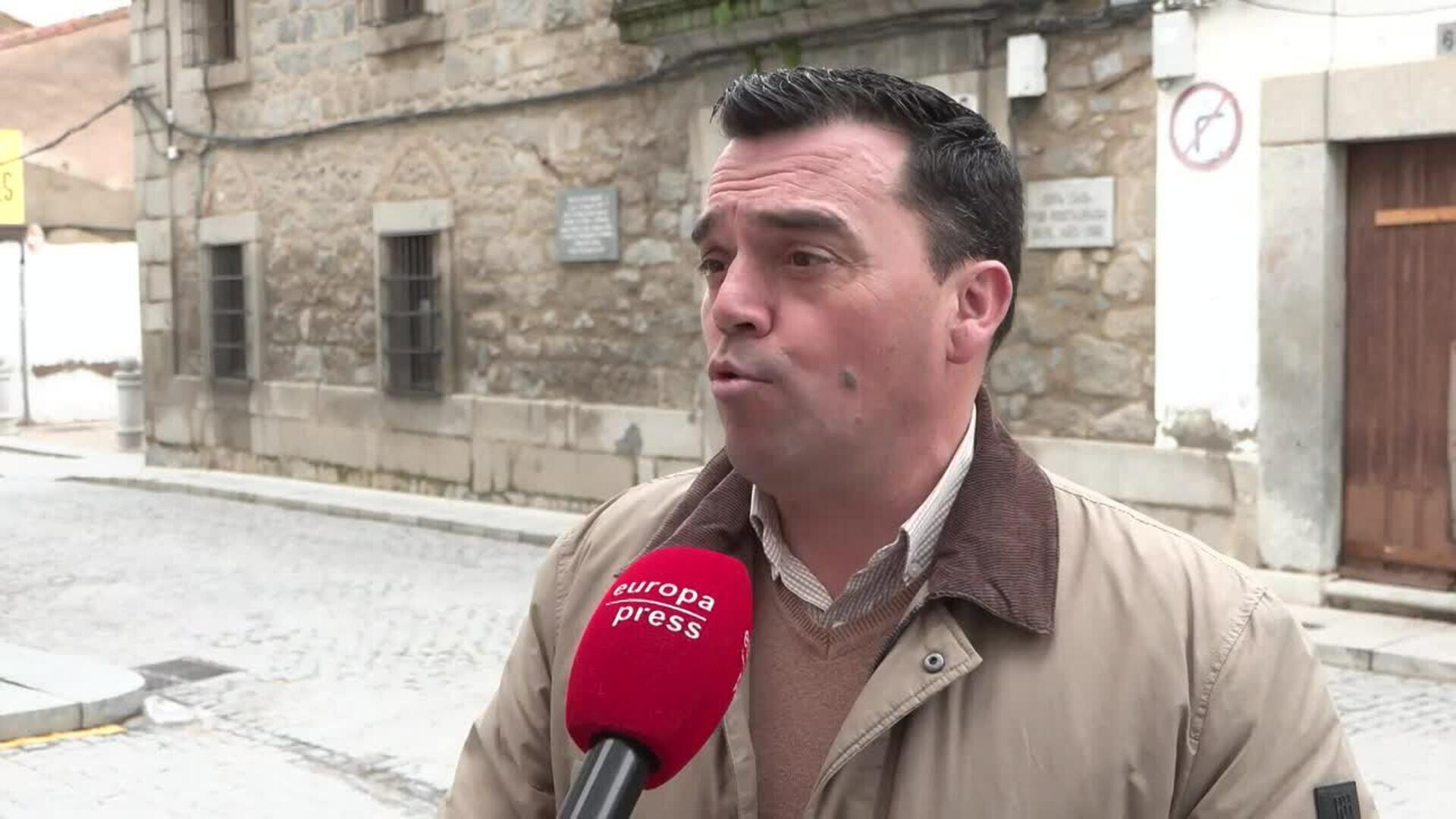 Alcalde Quintana: Hay vecinos "preocupados" porque los animales están "atrapados" en parcelas