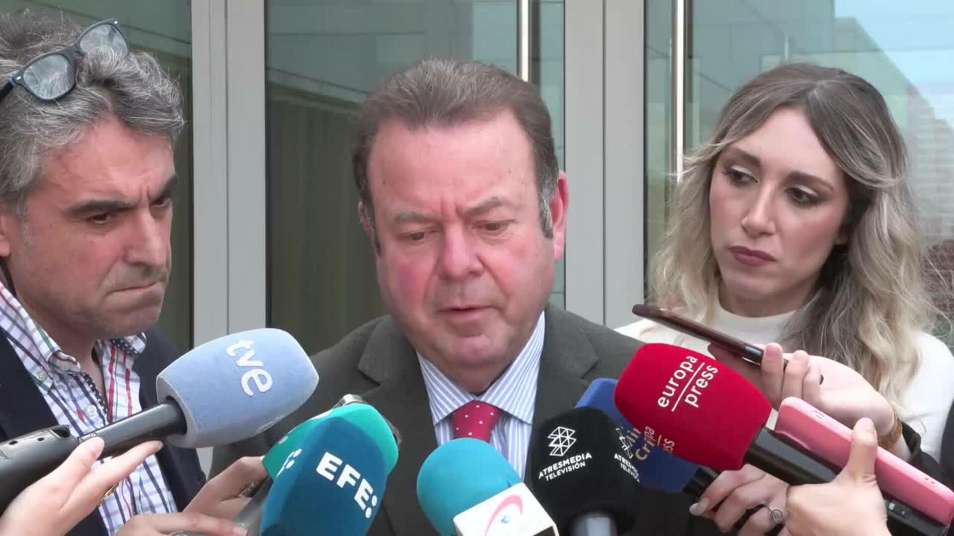 El abogado del hermano de Pedro Sánchez hace un "diagnóstico bastante optimista" del proceso