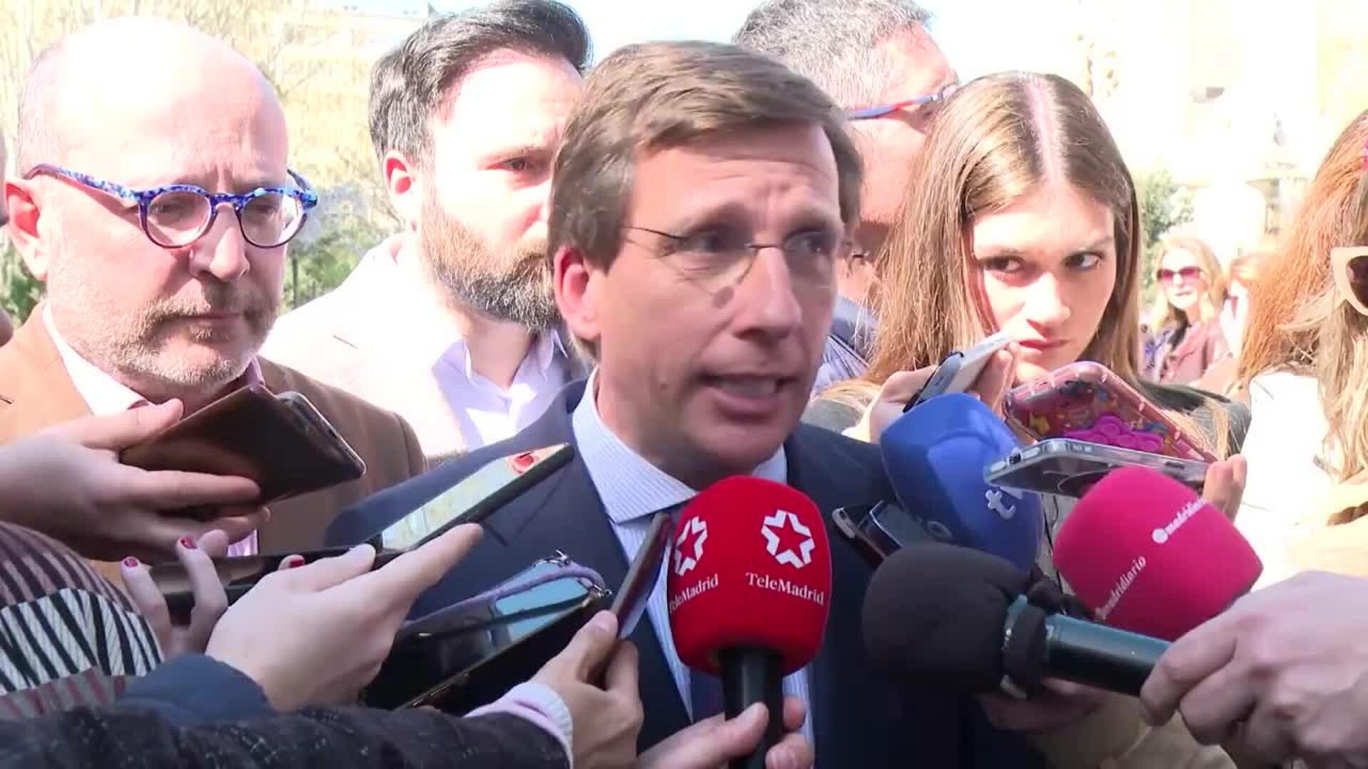 Almeida se siente "muy orgulloso" de Mario Vaquerizo