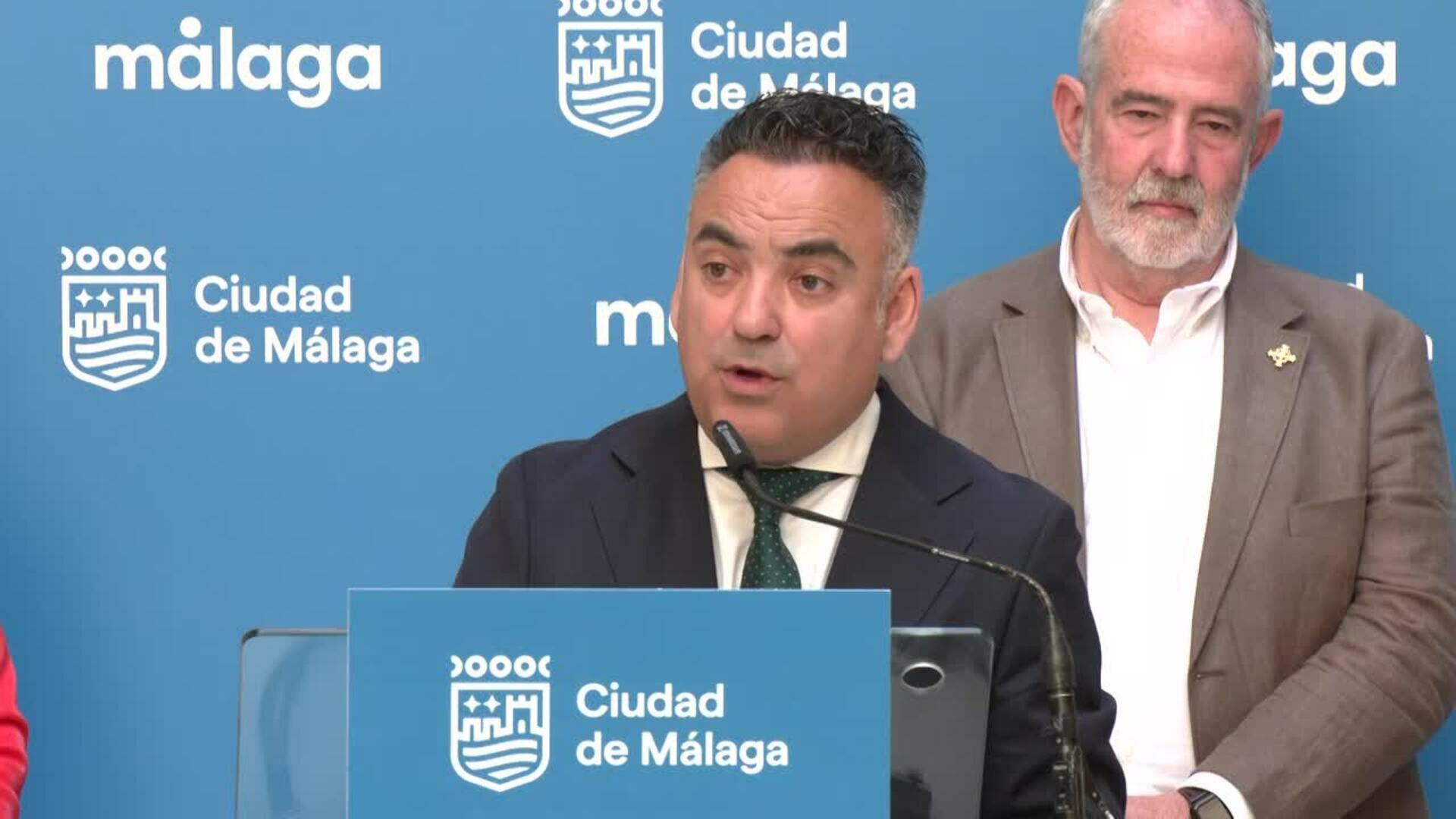 Málaga empleará 7.500 litros de líquido para quitar la cera en Semana Santa y evitar resbalones